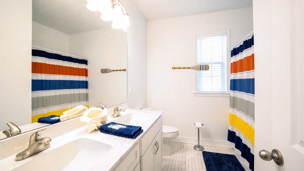 Photo of Bathroom in Crystal Beach