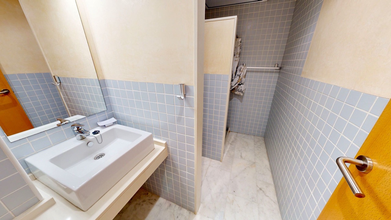 Photo of Bathroom in L'Ampolla