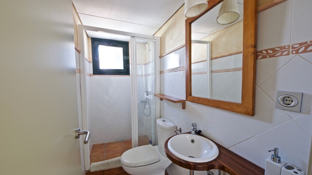 Photo of Bathroom in El Perello