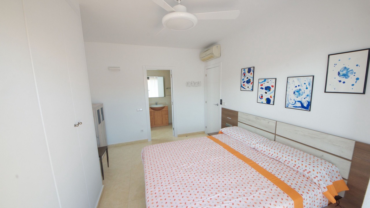Photo of Bedroom in L'Ampolla