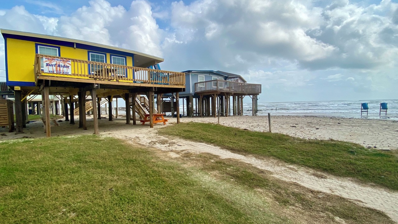 Photo of Others in Surfside Beach