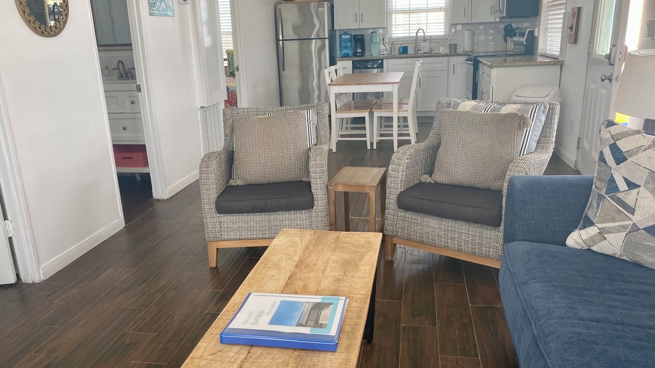 Photo of Livingroom in Surfside Beach