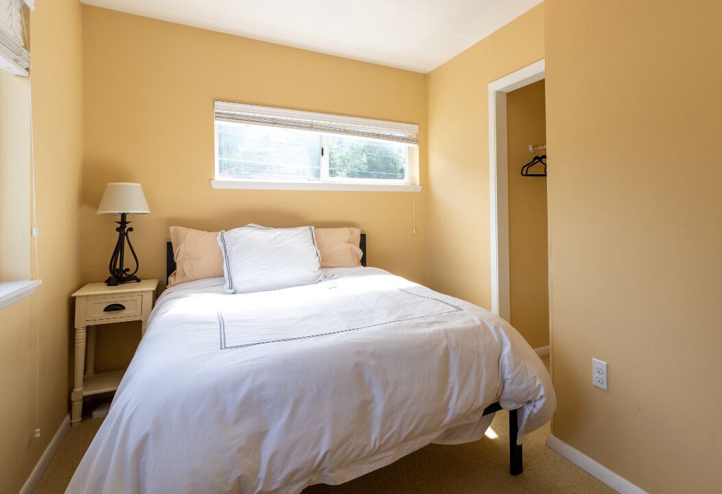 Photo of Bedroom in Redondo