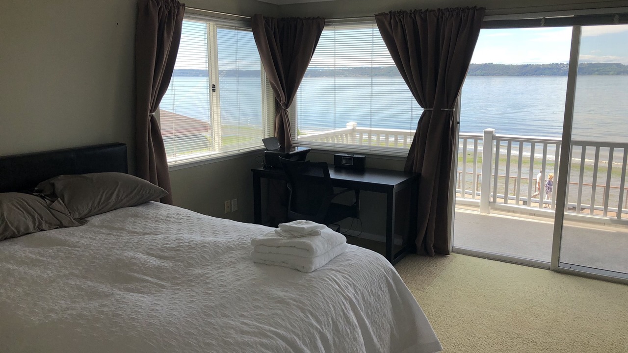 Photo of Bedroom in Redondo