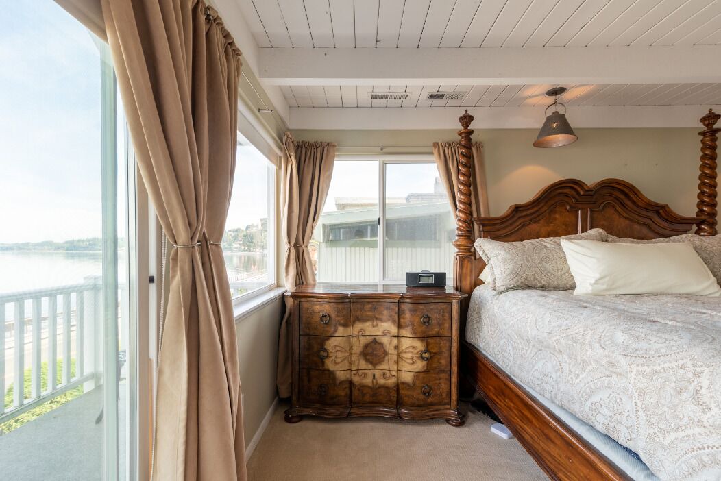 Photo of Bedroom in Redondo