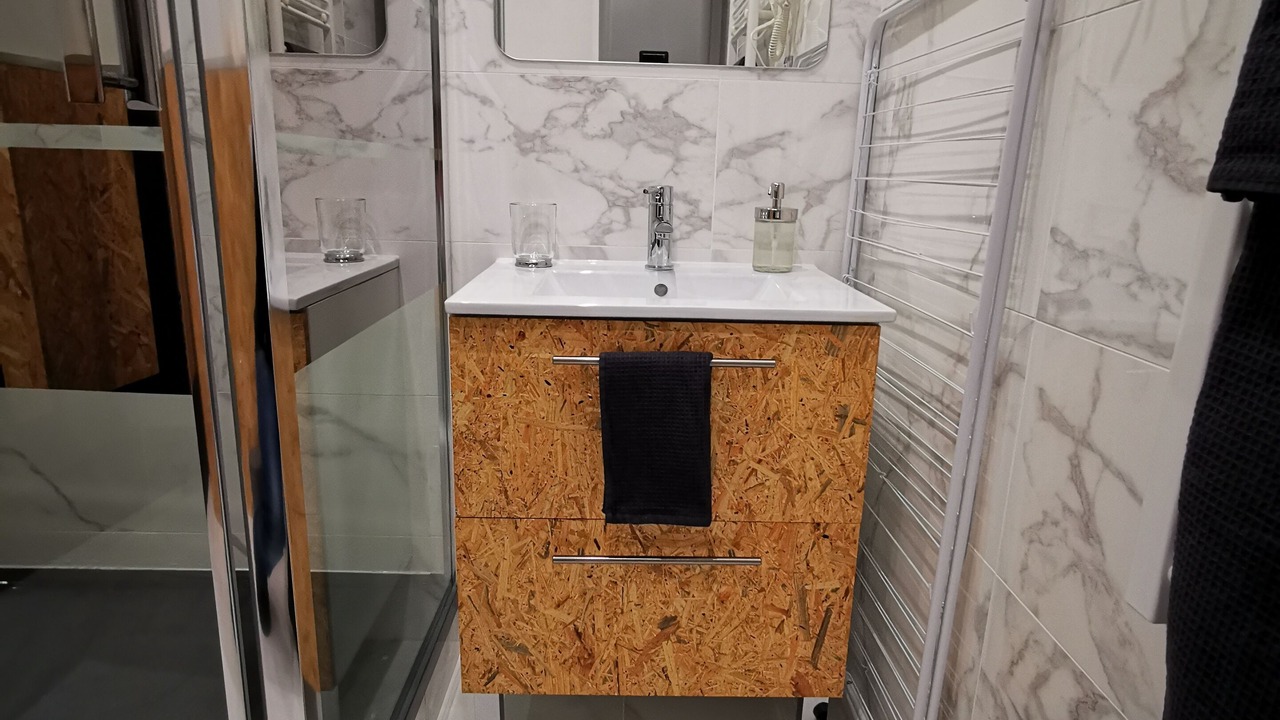 Photo of Bathroom in Le Port-Marly