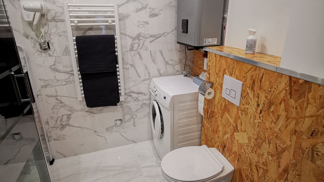 Photo of Bathroom in Le Port-Marly