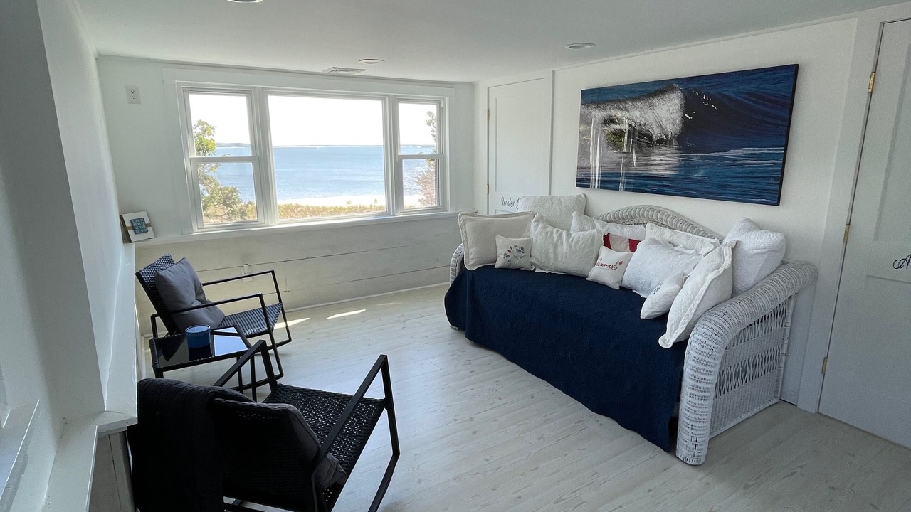 Photo of Bedroom in Cutchogue