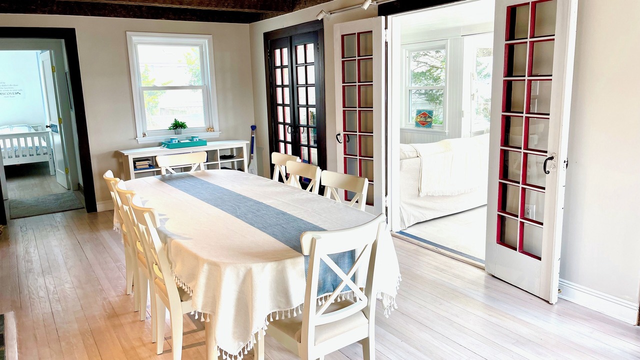 Photo of Bedroom in Cutchogue