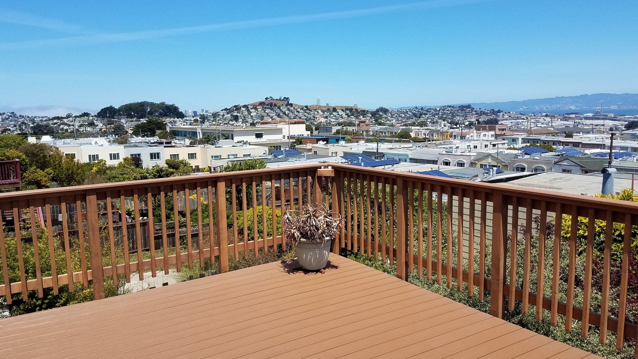 Photo of Outdoor in University Mound