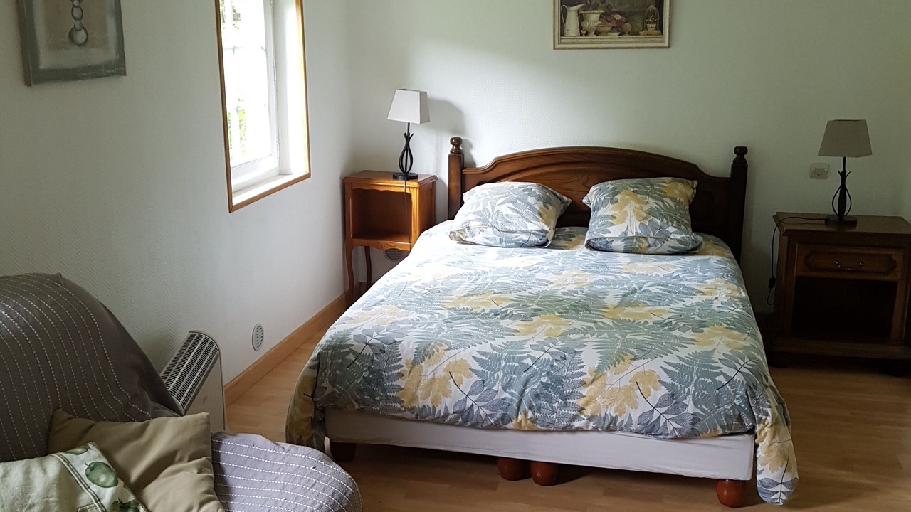 Photo of Bedroom in Gueures