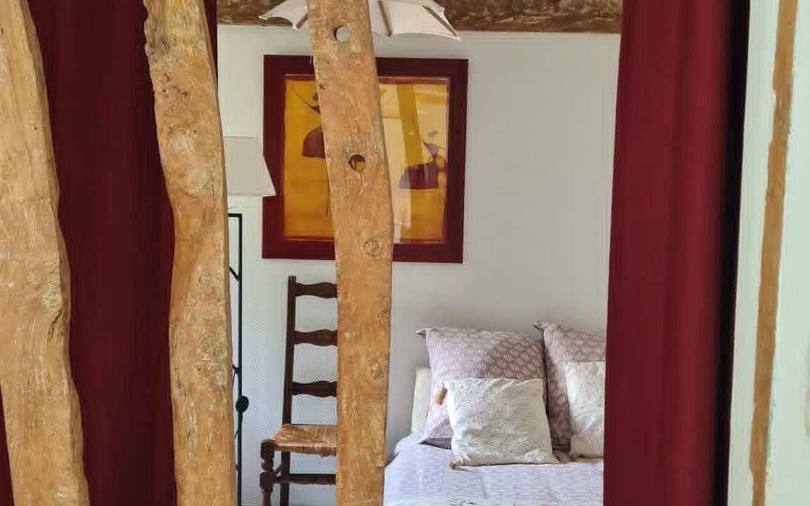 Photo of Bedroom in Gueures