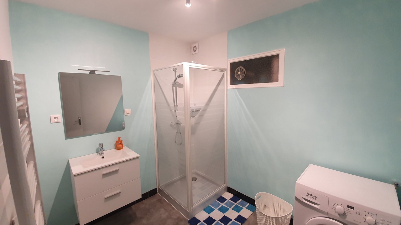 Photo of Bathroom in Chateaubriant