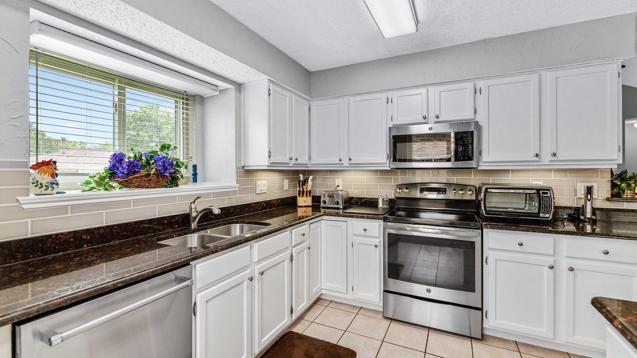 Photo of Kitchen in Cross Creek East