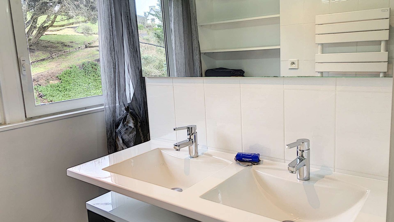 Photo of Bathroom in Trebeurden