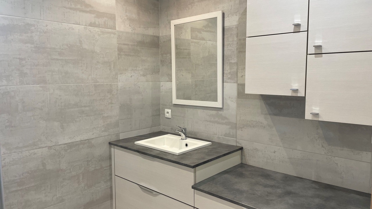 Photo of Bathroom in La Flotte