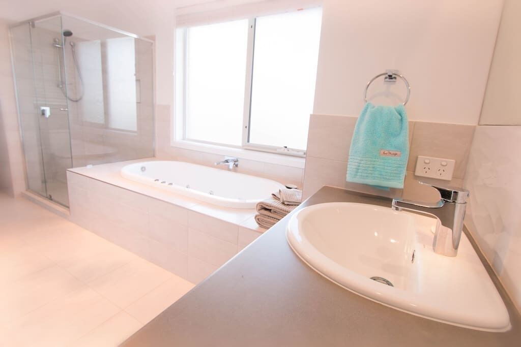 Photo of Bathroom in Seymour