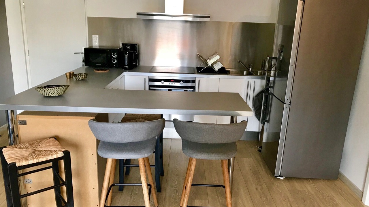 Photo of Kitchen in Saint Nicolas - Charles III - Ville vieille - Trois Maisons - Leopold