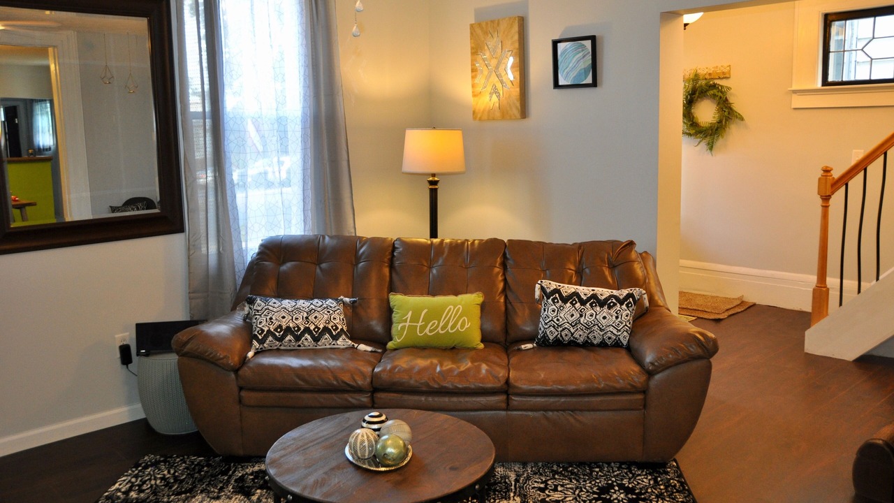 Photo of Livingroom in Oswego
