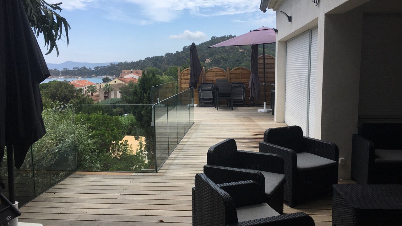 Photo of Patio Balcony in Cavaliere Beach