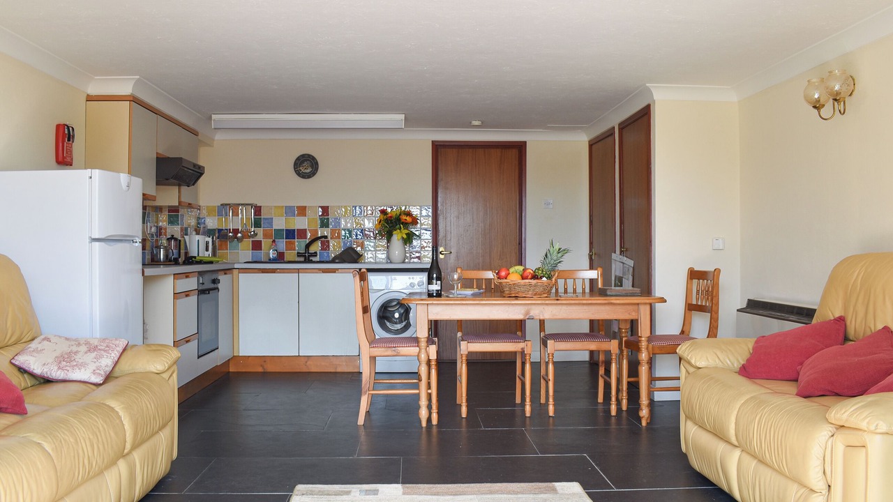 Photo of Others in Saint Kew