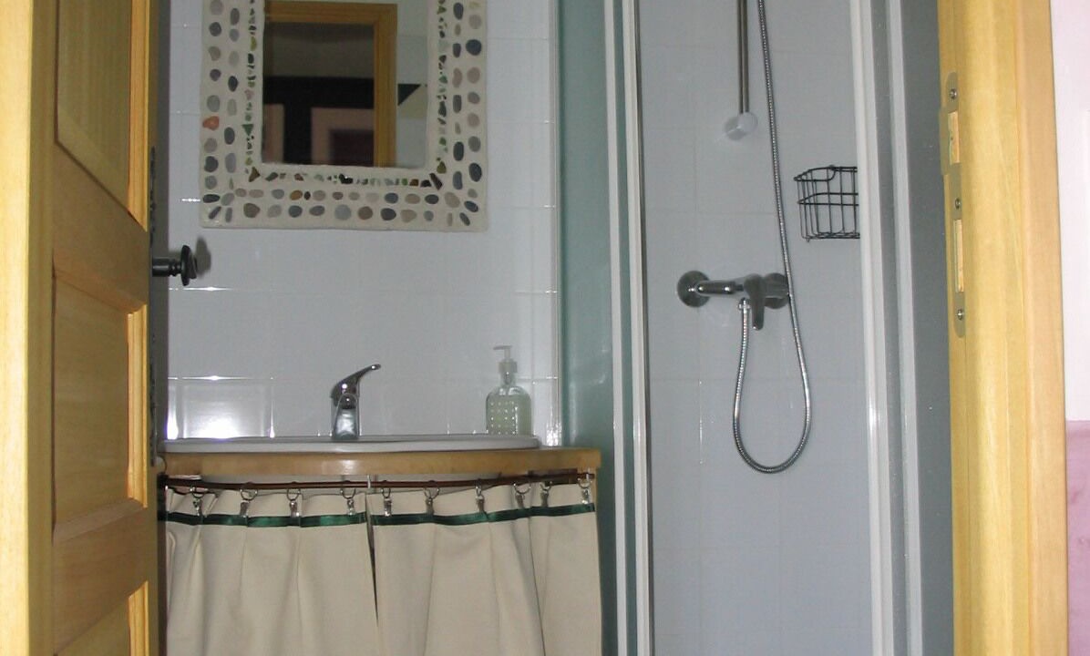 Photo of Bathroom in Saint-Christol