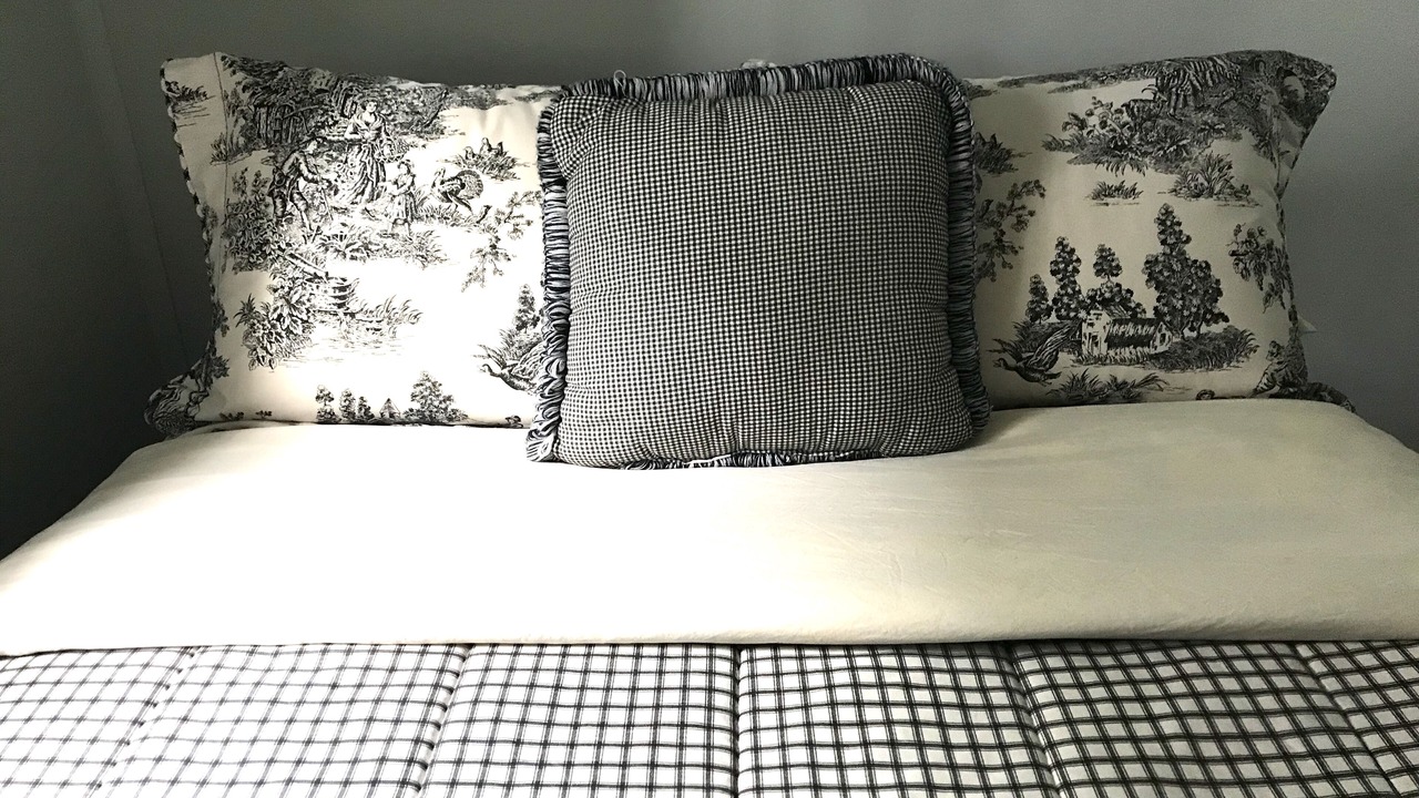 Photo of Bedroom in Michigan Center