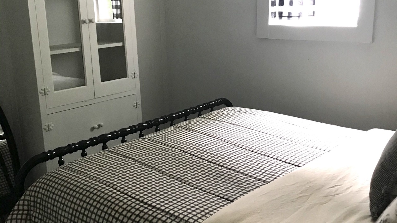 Photo of Bedroom in Michigan Center