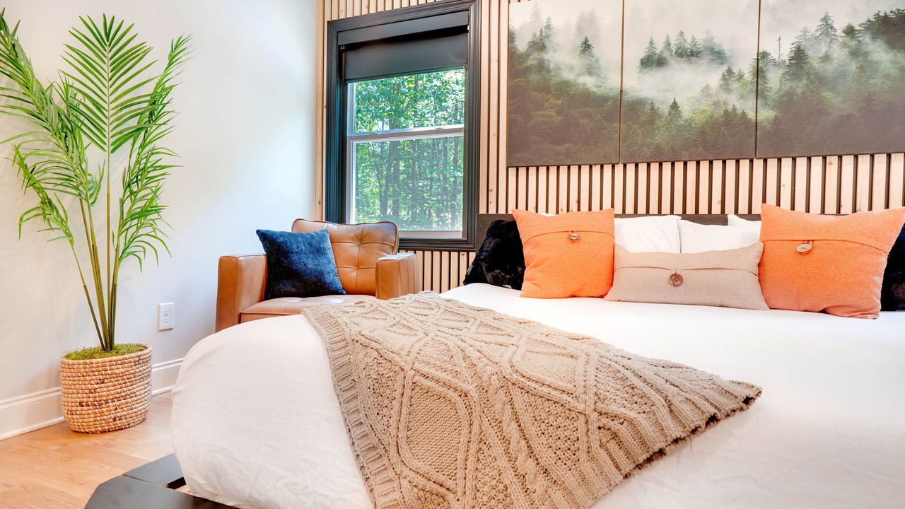 Photo of Bedroom in Lawrenceville
