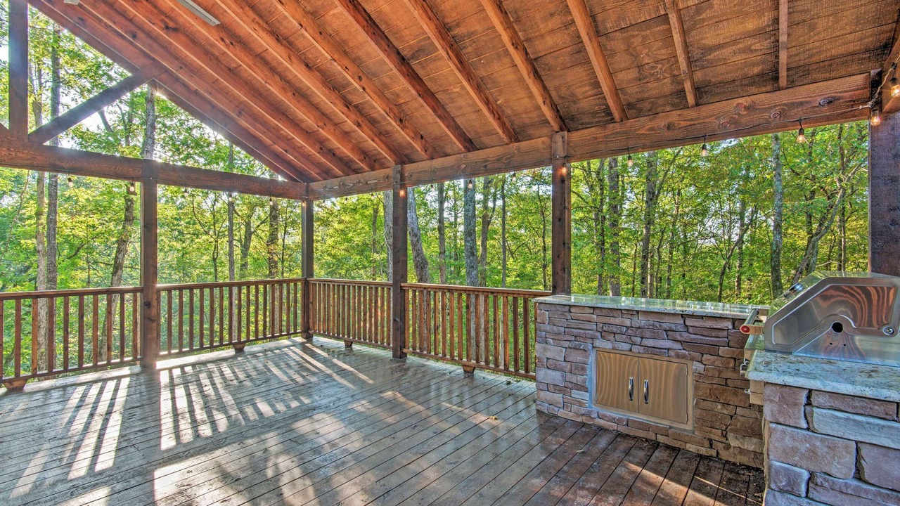 Photo of Patio Balcony in Golden