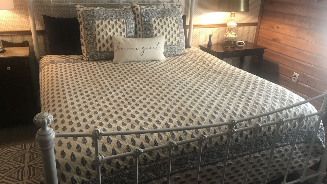Photo of Bedroom in La Grange