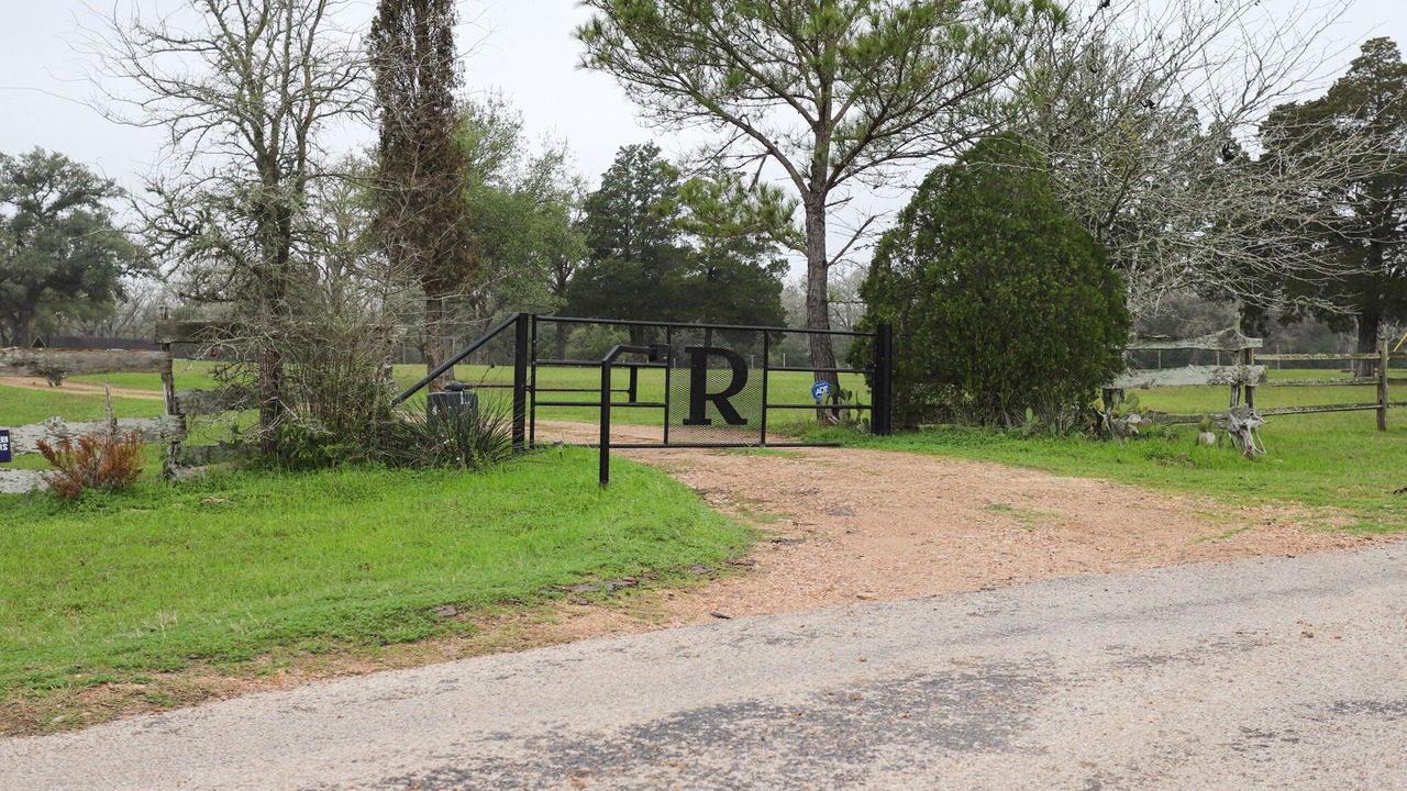 Photo of Others in La Grange