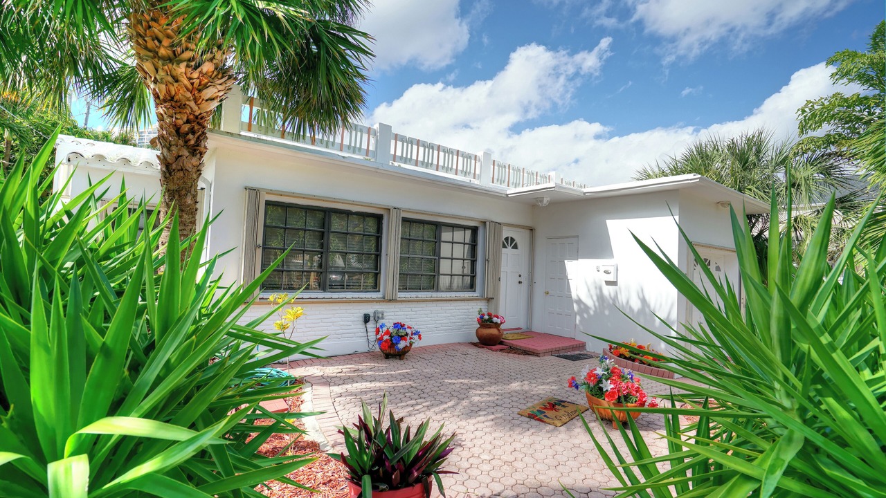 Photo of Outdoor in Lauderdale Beach