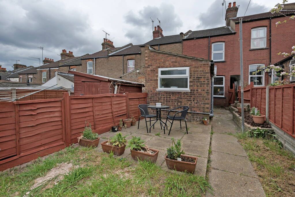 Photo of Outdoor in Luton