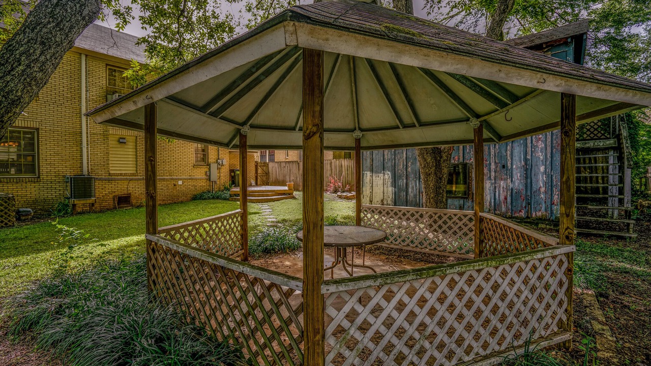 Photo of Outdoor in Marshall