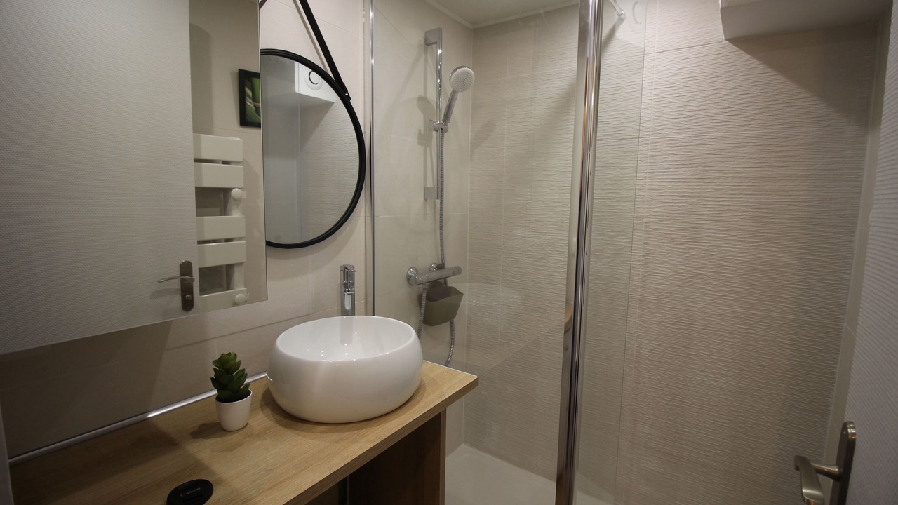 Photo of Bathroom in Cauterets