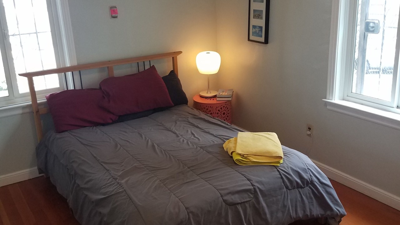 Photo of Bedroom in University Mound