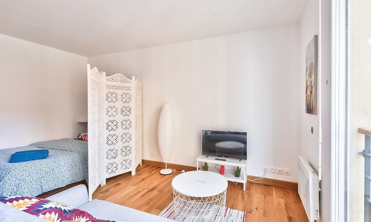 Photo of Bedroom in Saint-Denis