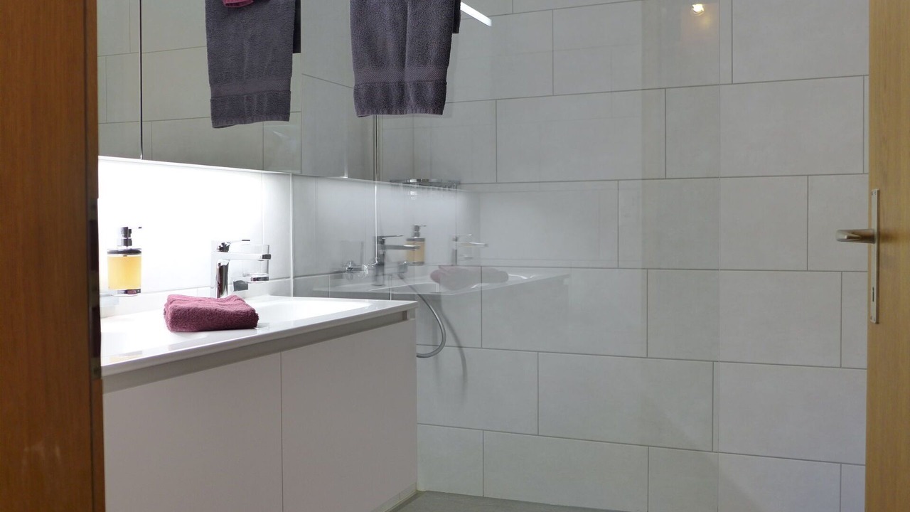 Photo of Bathroom in Beatenberg
