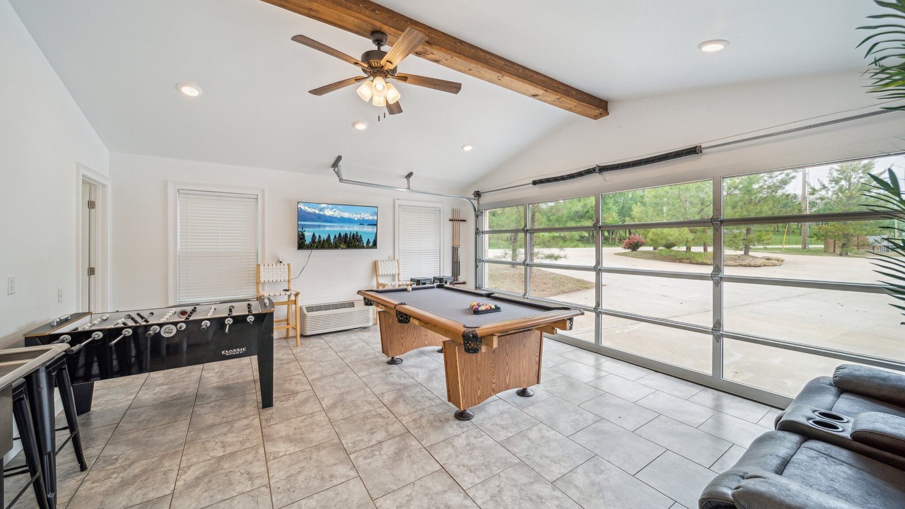Photo of Bedroom in Grove