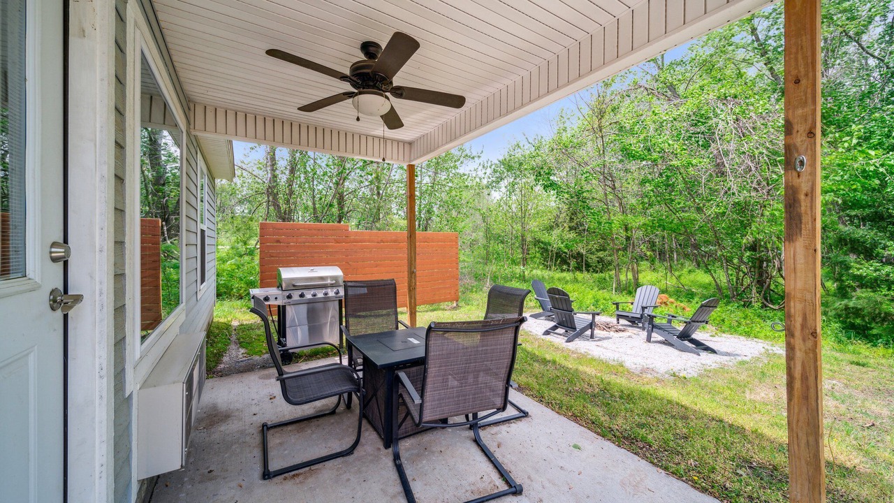 Photo of Outdoor in Grove