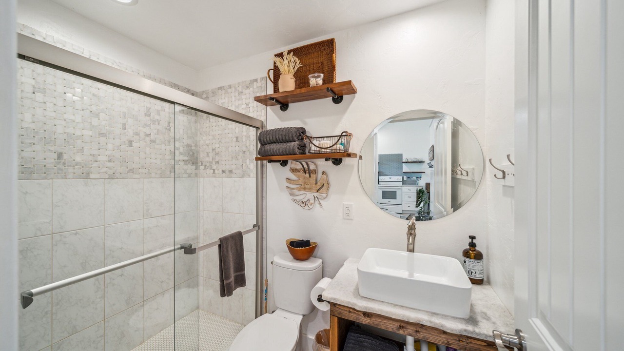 Photo of Bathroom in Grove