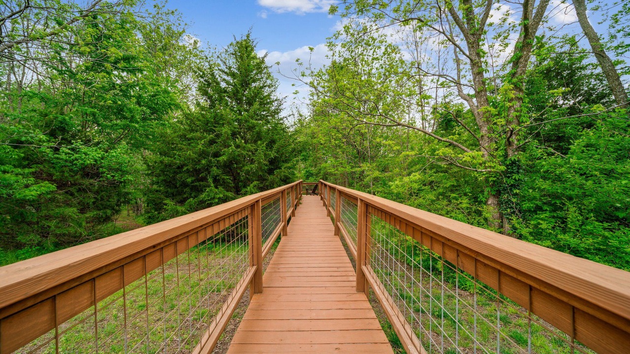 Photo of Outdoor in Grove