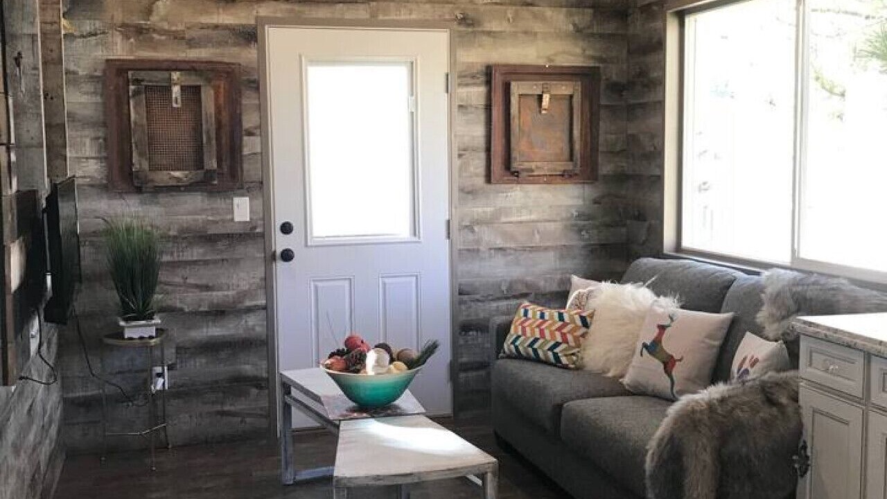 Photo of Livingroom in Irwin