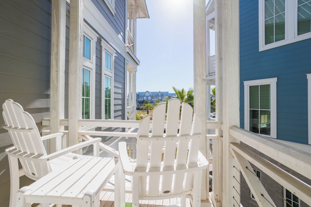 Photo of Patio Balcony in Cinnamon Shore