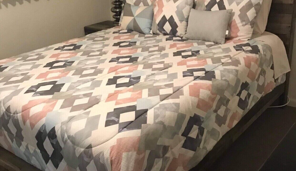 Photo of Bedroom in Cherokee Village
