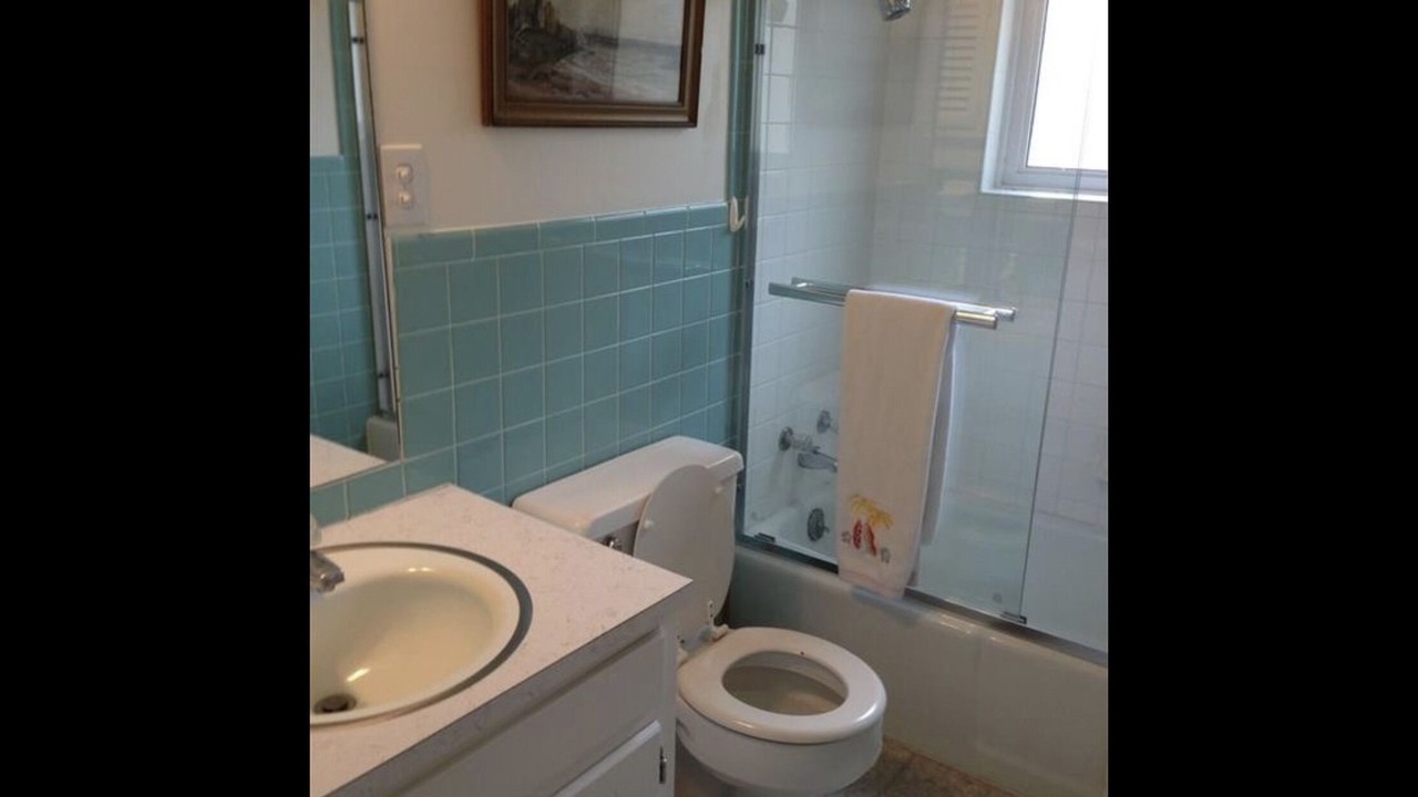 Photo of Bathroom in Cherokee Village