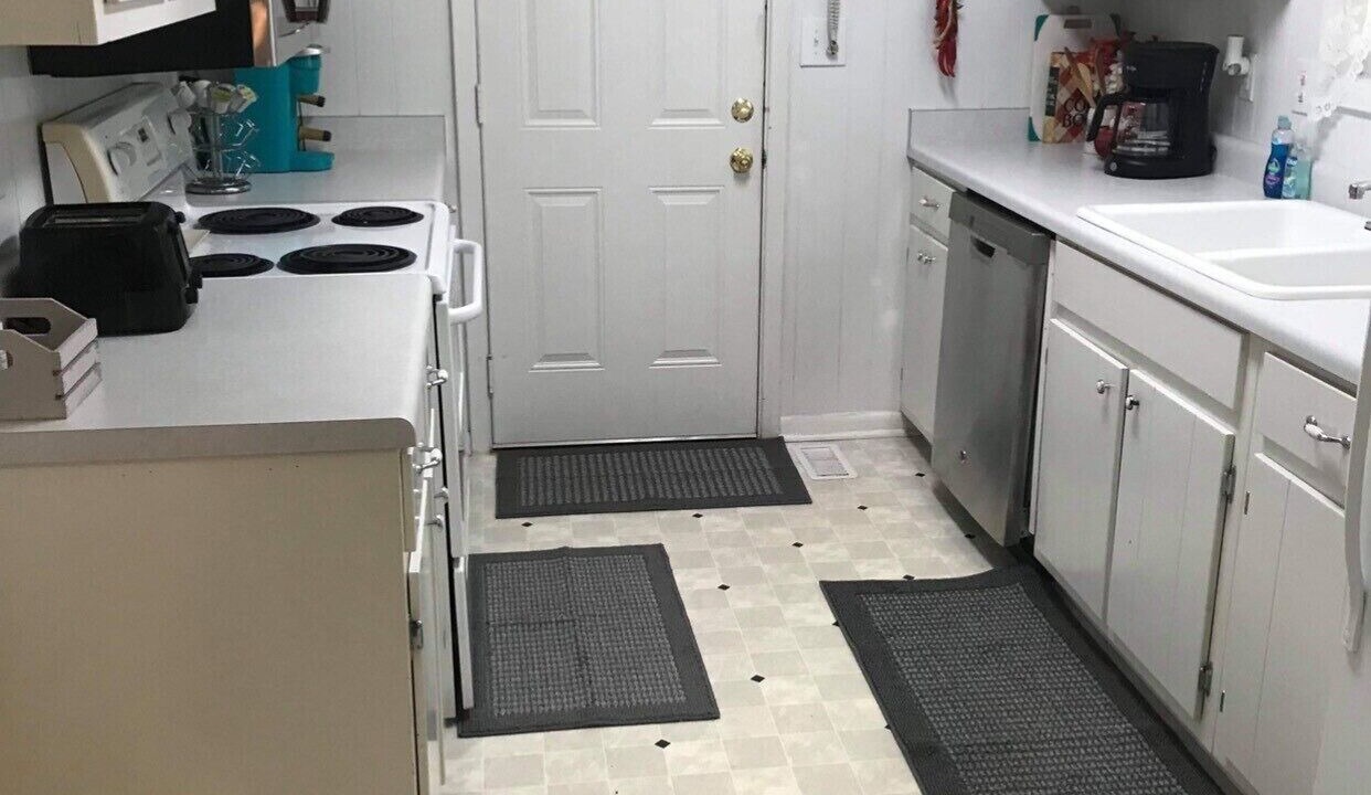 Photo of Kitchen in Cherokee Village