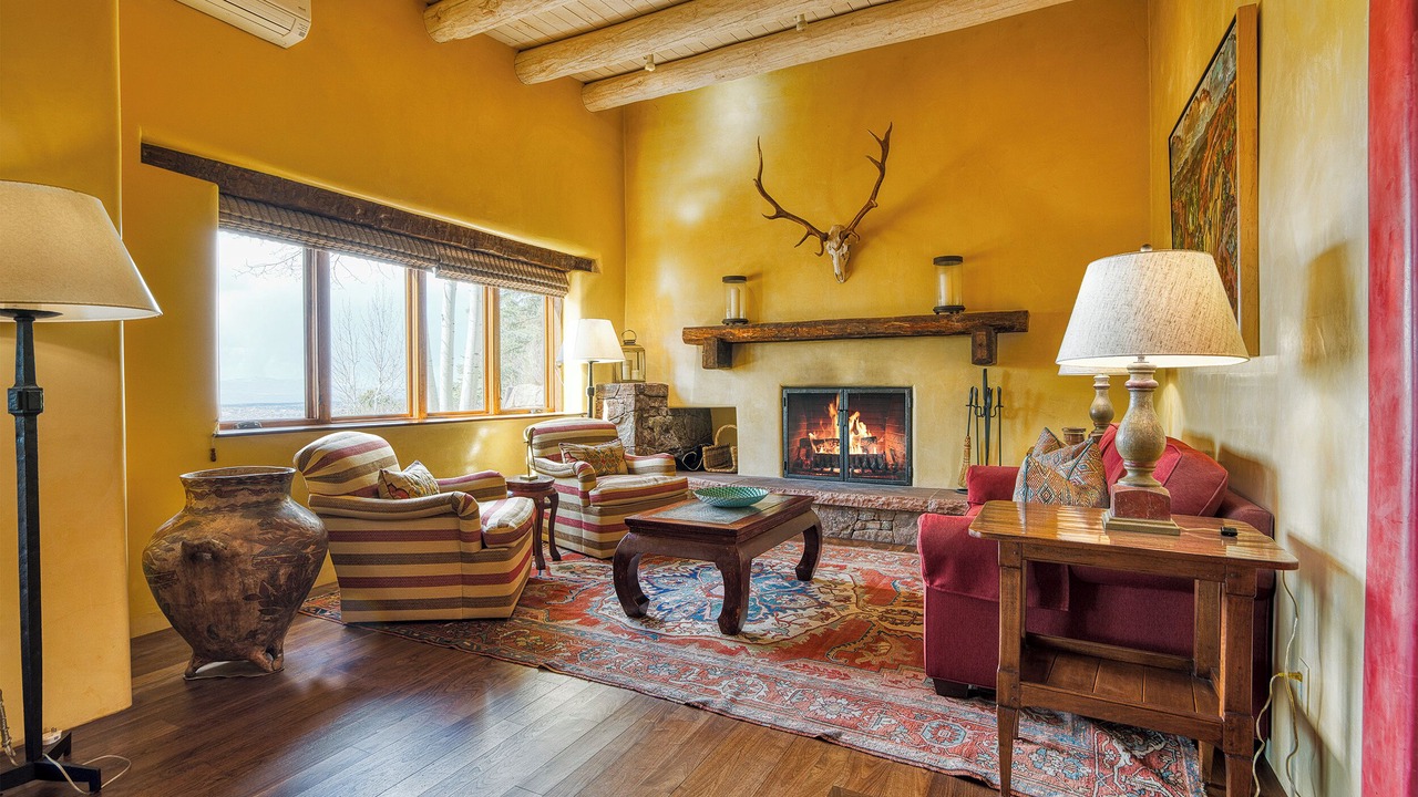 Photo of Livingroom in Santa Fe