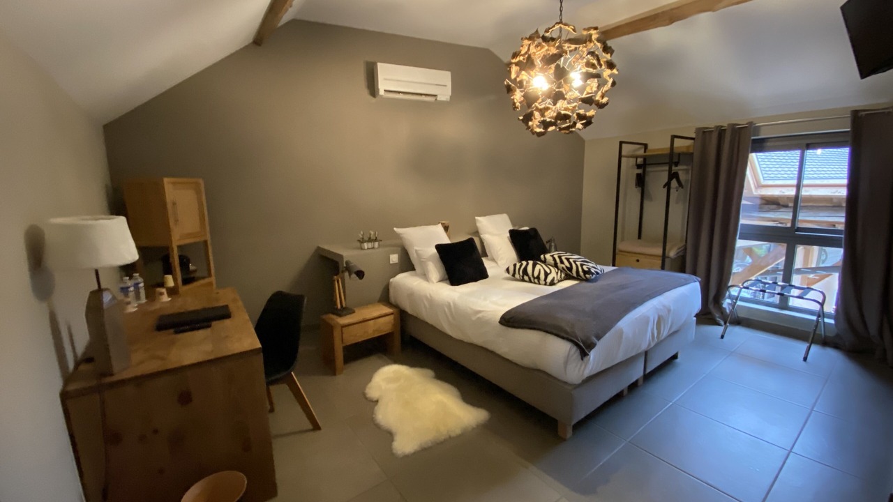 Photo of Bedroom in Vignieu